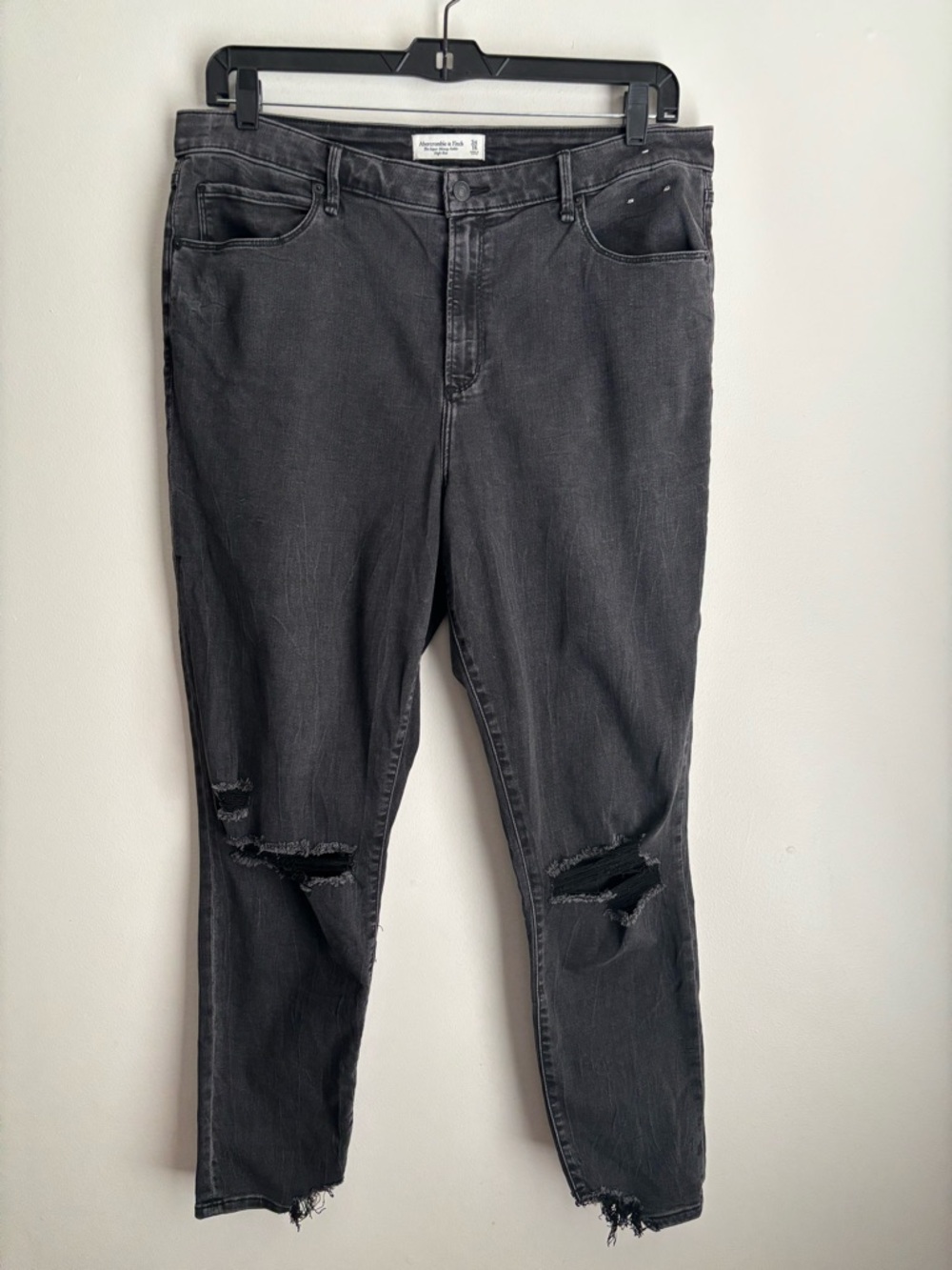 Abercrombie Fitch Curve Love The Super Skinny Ankle High Rise Black Jeans 34/18L